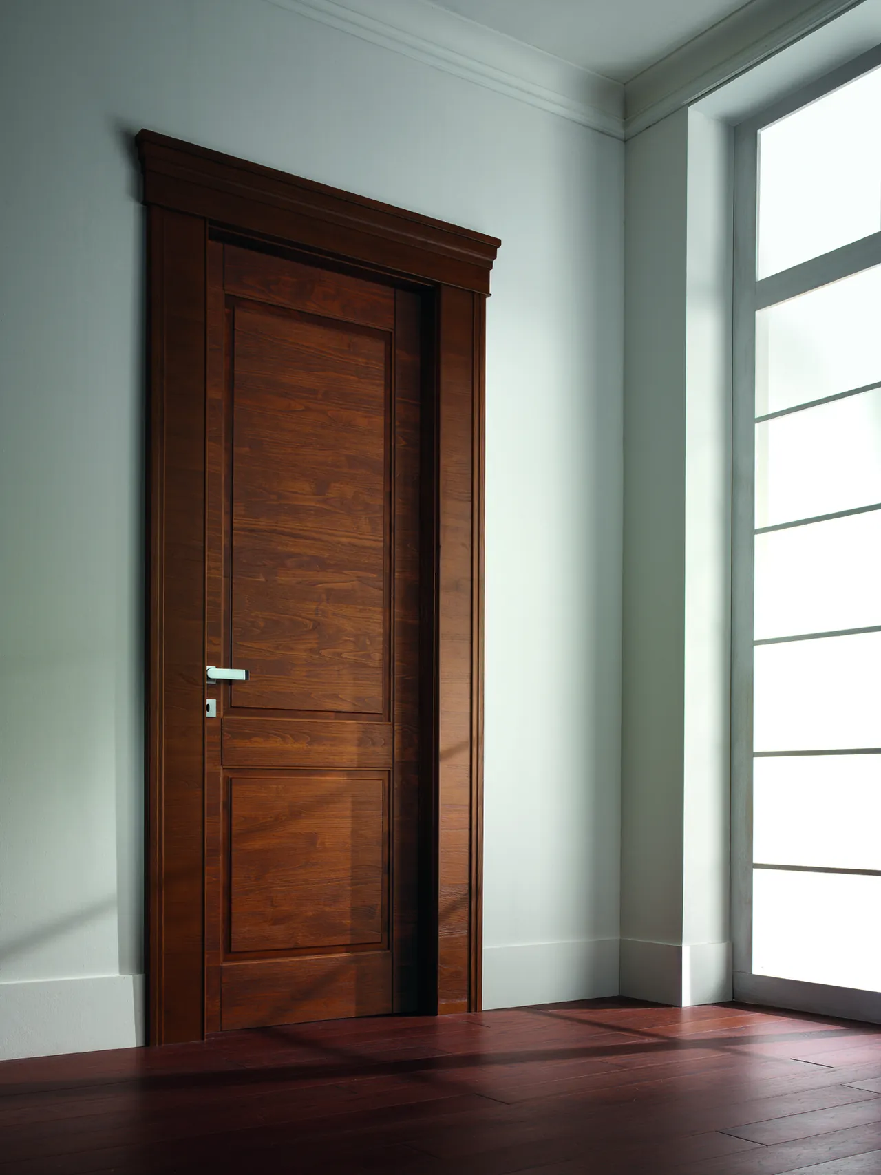 Garofoli Arca — classic solid-wood door