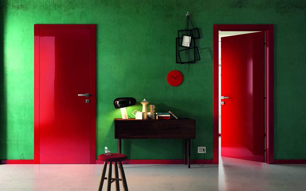 Garofoli Smart — lacquered door